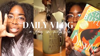 Daily Vlog | Me time, Thinking Out Loud &amp; Current Reads.