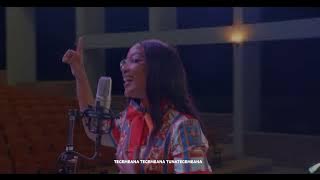 GODFREY STEVEN FT IRENE UWOYA - TUNATEGEMEANA (  Video )