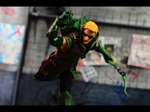 mezco green arrow