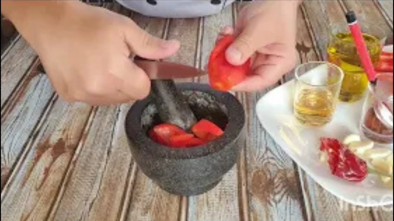 Como Se Hace El Auténtico Mojo Rojo Canario. Casero y Hecho de las Dos Formas..