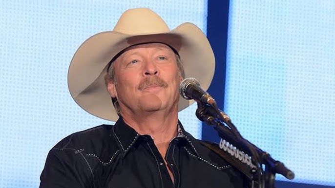 Alan Jackson Regrets Passing On This Major Country Hit - YouTube