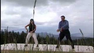 Garripolis Perform Qigong