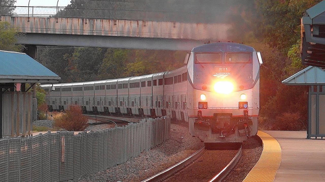 Amtrak Auto Train Passes Through Woodbridge Station YouTube