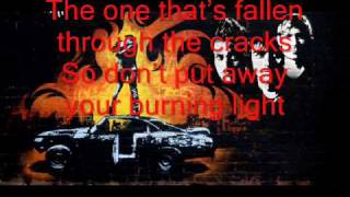 Download Lagu Green Day - Viva La Gloria (lyrics) MP3