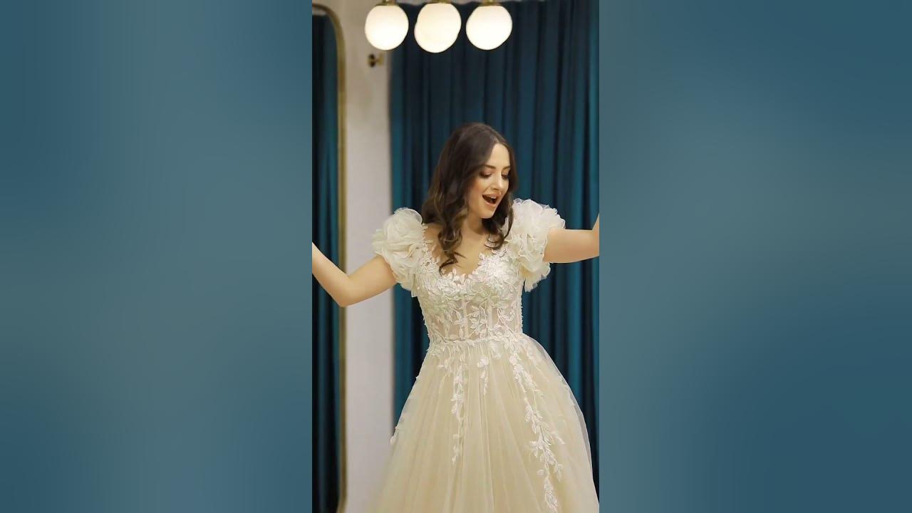 Gelinlik Denemek En Zevklisi 🤍🪩🌟 #wedding #weddingdress #bridal - YouTube