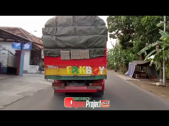 BARU KELUAR KAROSERI TRUK BUNGA DESA LANGSUNG MUAT GAYOR+OMLENG😱😱 class=