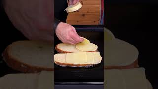 Italians Will Hate This Grilled Cheese