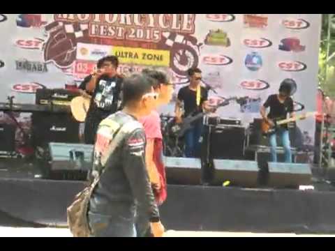 The flow band - Bodohnya diriku live at senayan - YouTube