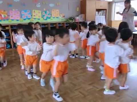 リトミック（３歳児クラス） 2014年5/22　④