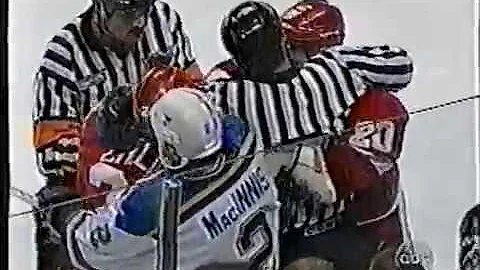 Chris Pronger vs Martin Lapointe