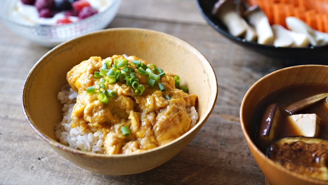 とろーり卵丼で朝ごはん｜runny Egg bowl ｜Japanese breakfast - YouTube