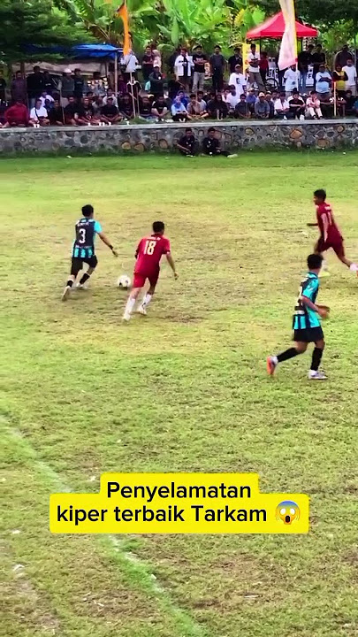 Best goalkeeper saves in Tarkam 😱 #football #tarkam #BagikPayungCup #tarkamlombok #shorts