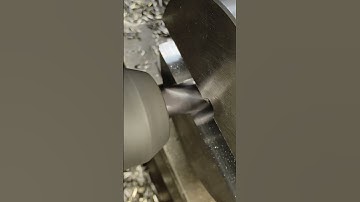 milling on TOS w100a HBM #machine #machinist #lathe #chips #machineshop #millingmachine #milling