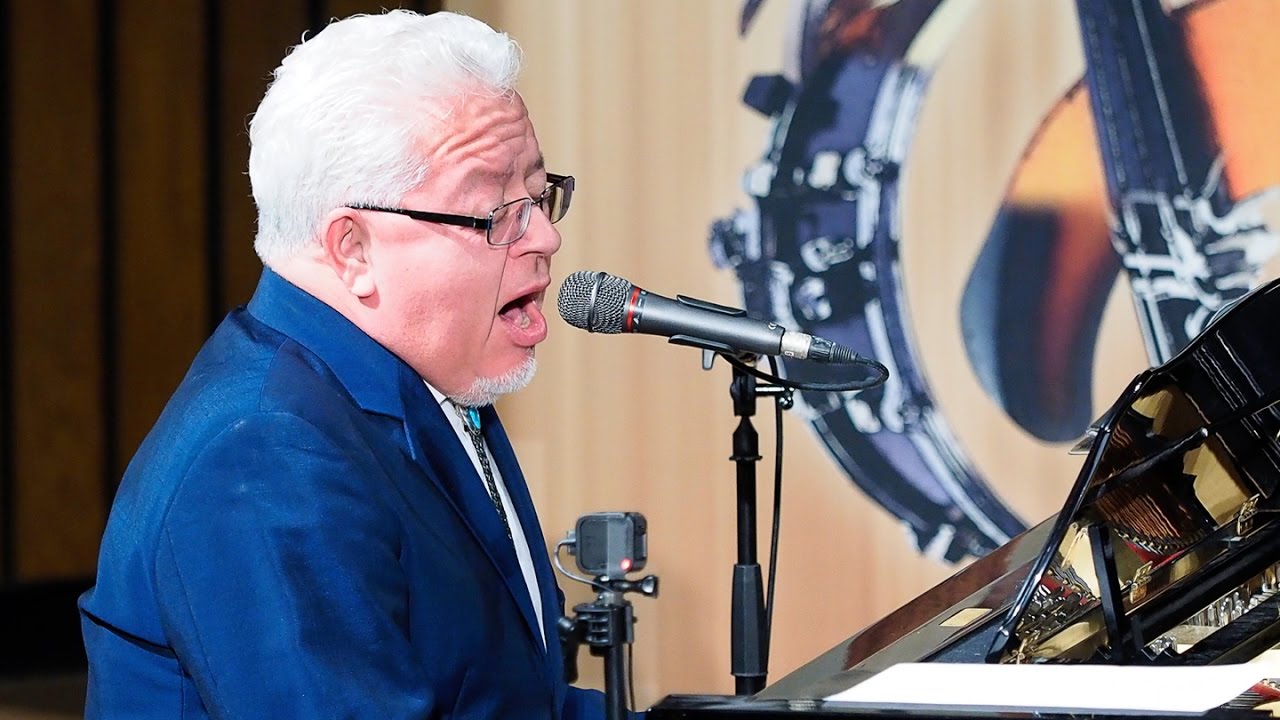 The University Saskatchewan Jazz Ensemble featuring Murray Porter - Is Sorry Enough