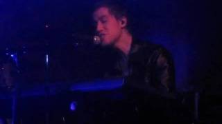 Watch Elevation Cant Shake It Off video