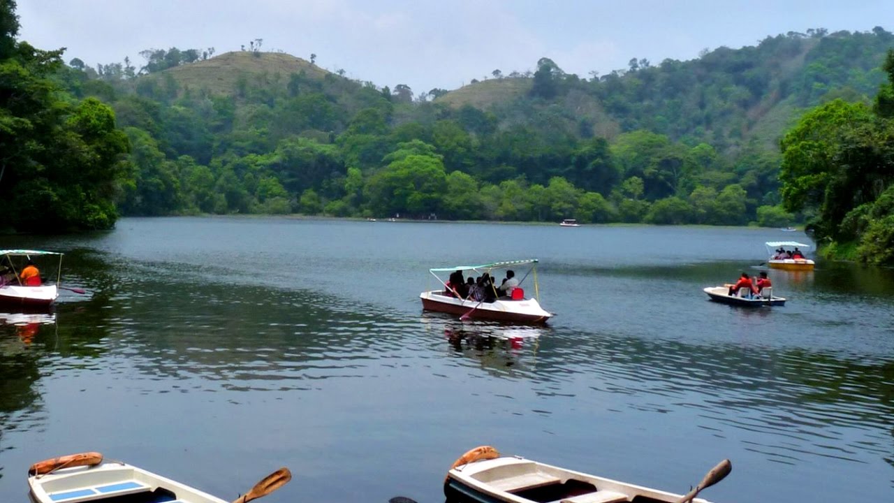 wayanad tourist pookot lake