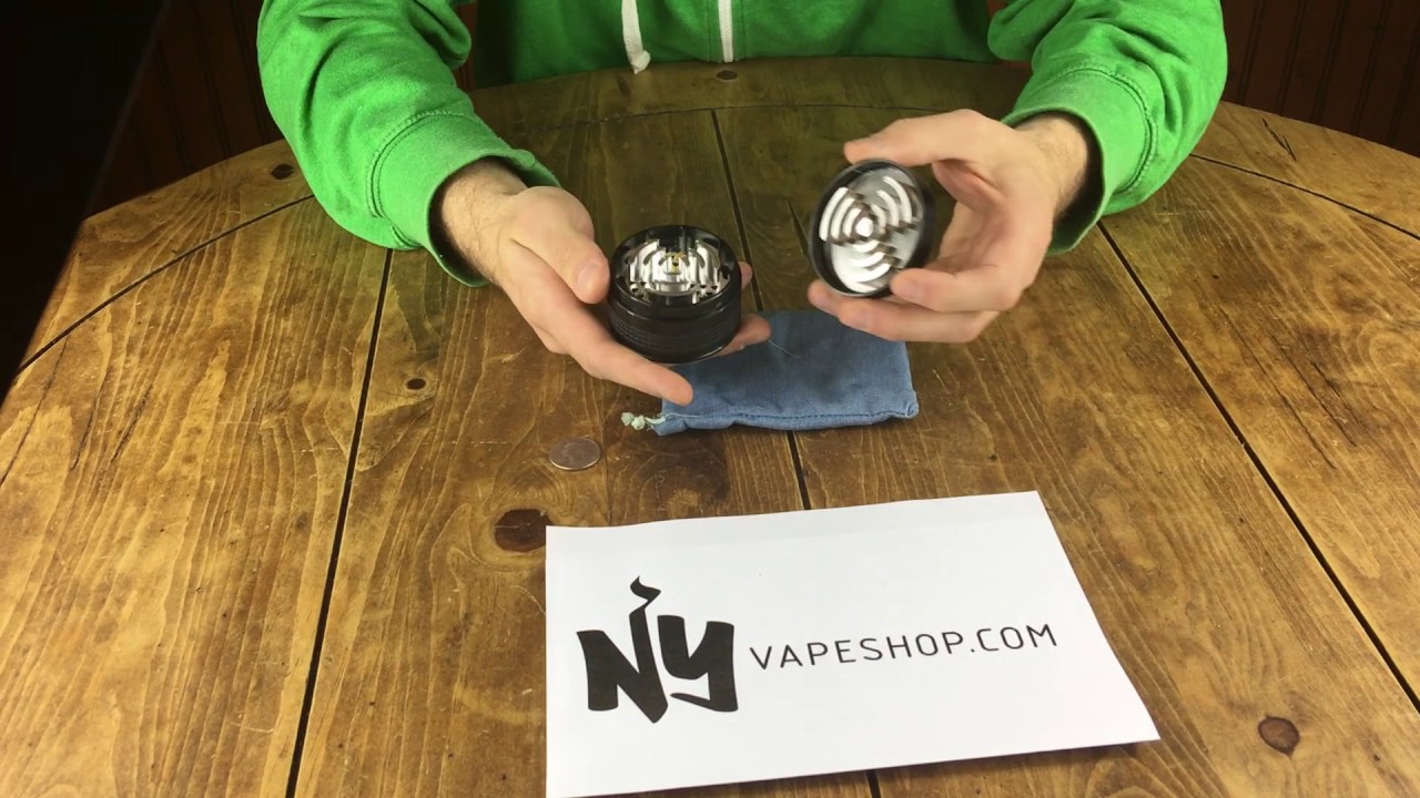 4 Piece Grinder Review - New Style Razor Sharp Blade System