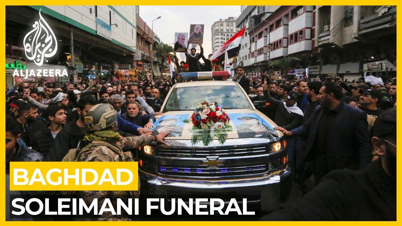 آلاف الأشخاص يحضرون جنازة سليماني والمهندس في بغداد