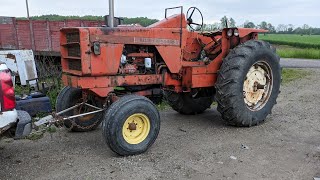 Newest haul. Allis Chalmers 190. Hauled home with Chevy HD no trailer needed.