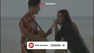 Lirik Lagu Al Ghazali ft. Chelsea Shania - nb Kesayanganku ( Music Lyrics Video) mp4
