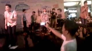Smash boyband at cilandak townsquare