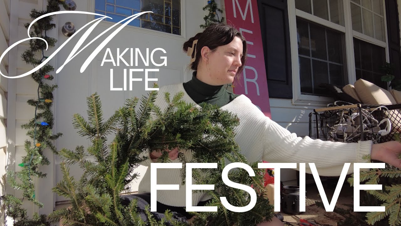 the wrong way to make a christmas wreath and other holiday activities | vlogmas