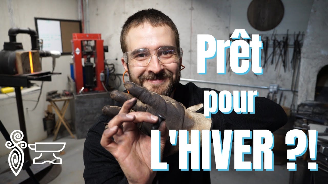 FORGE AU CHARBON: enfin des portes! et COMMENT FAIRE des rivets à la forge.