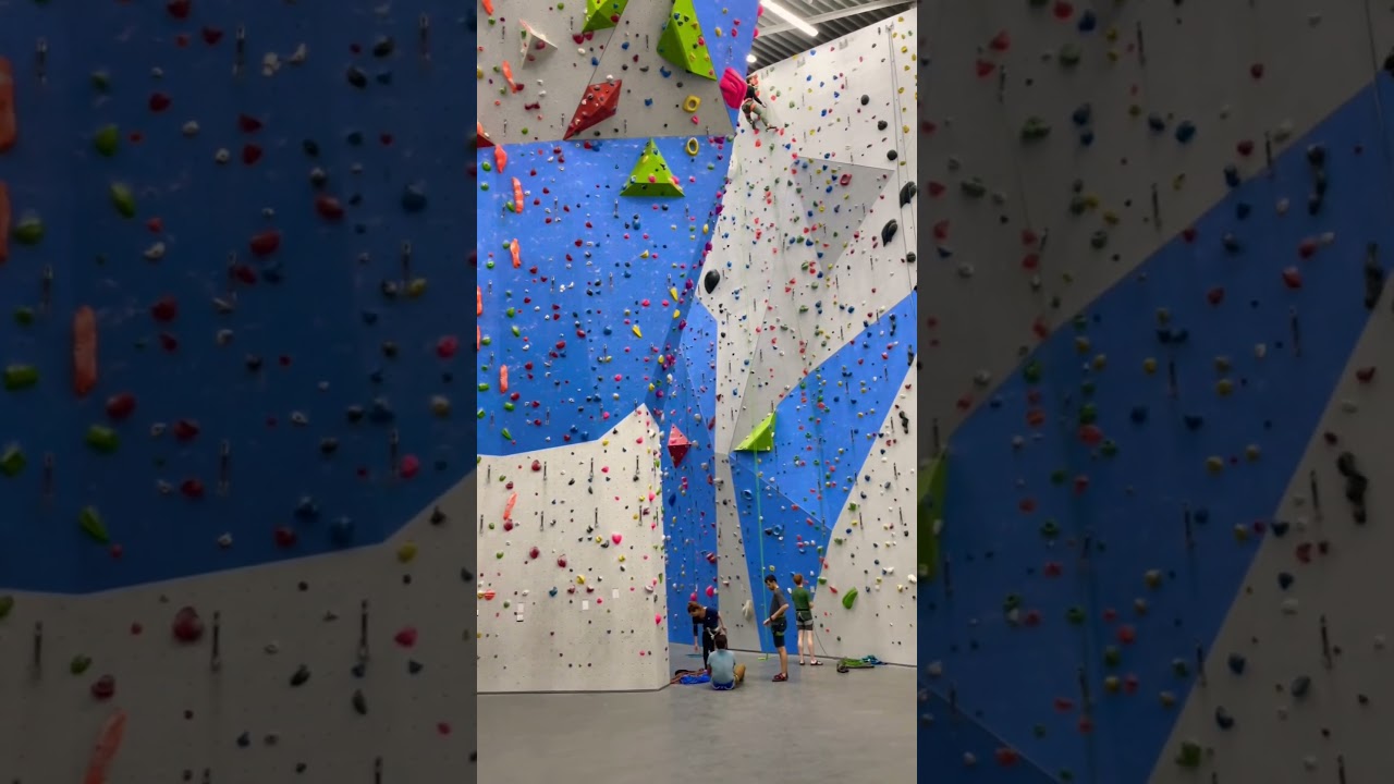 Rope climbing 🧗‍♂️ | Berlin, Germany 🇩🇪 