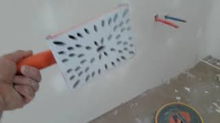 Sanding drywall with vacuum, Radius 360 Air.