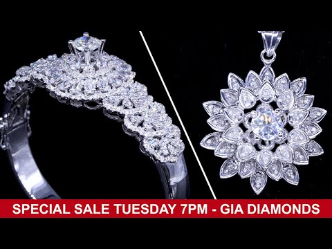 Video TUESDAY SPECIAL10/25/2022-Nhẫn Green Diamond 2 carat... - youtube