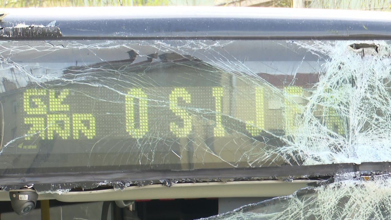 Sudar dvaju autobusa u Osijeku