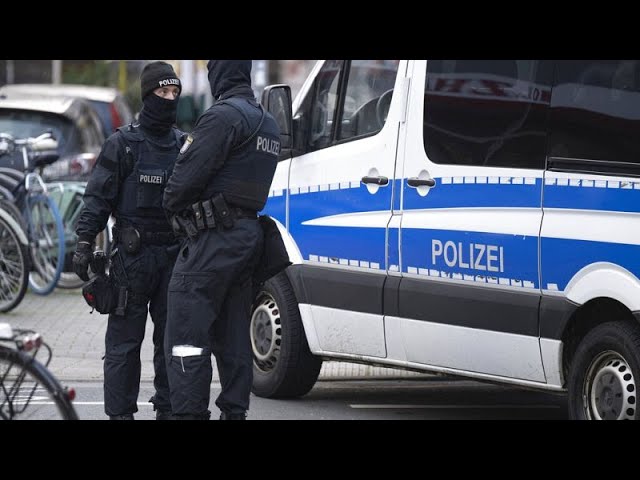 Wollten Reichsbürger Putsch in Deutschland? Polizei nimmt 25 Personen fest