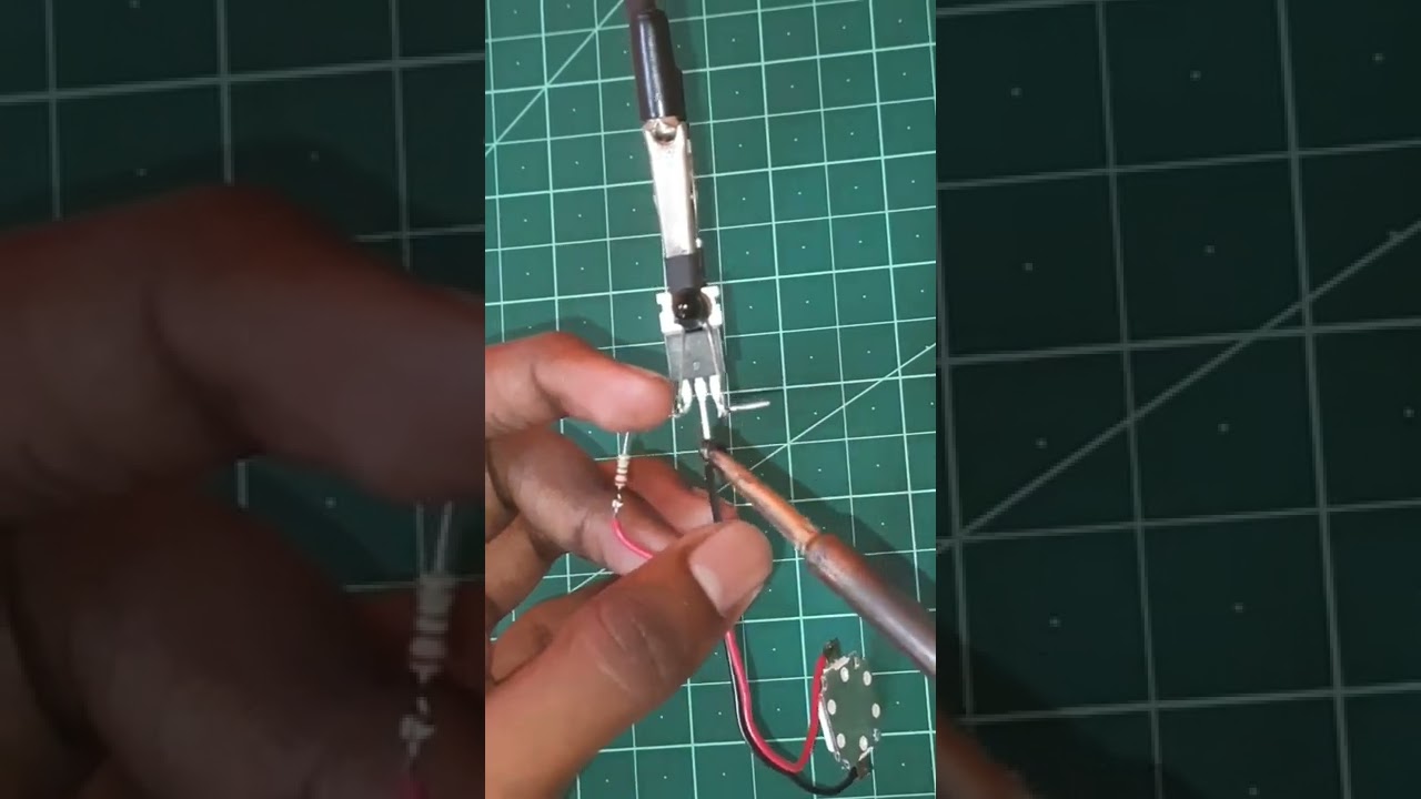 Light Off  and On using photo  diode 