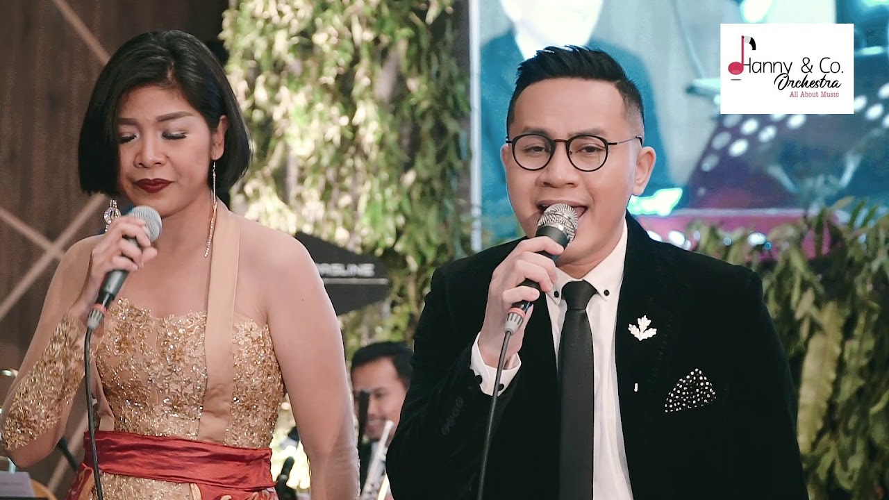 Di Dadaku Ada Kamu - Hanny N Co (Cover) - YouTube