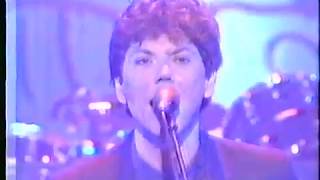 Jerry Harrison -  Rev It Up & Man With A Gun The Late Show 1989