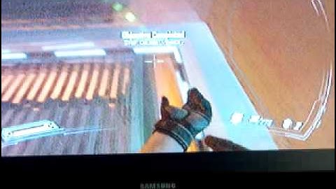 F.e.a.r. 2 glitch-Invisible weapon