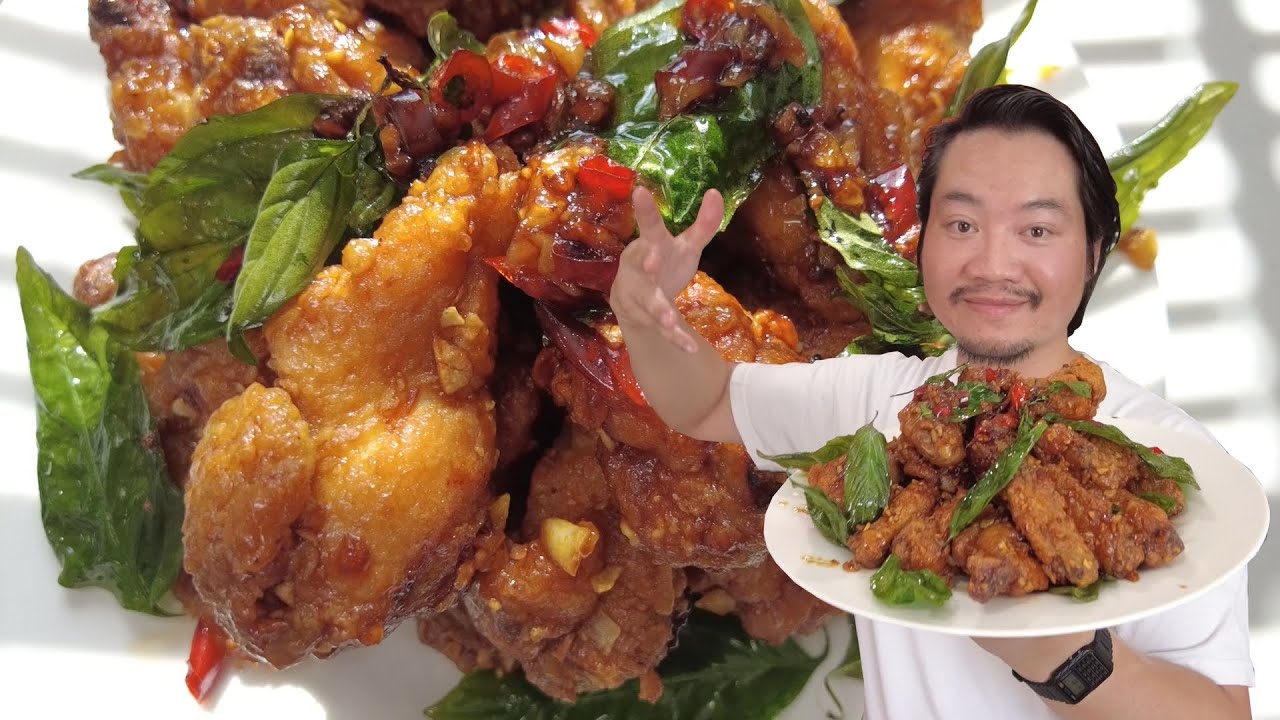 Vietnamese Garlic Fish Sauce Chicken Wings!! Cánh gà chiên nước mắm