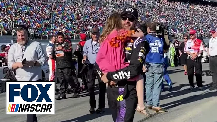 Jimmie Johnson's daughter sprints to Chase Elliott...