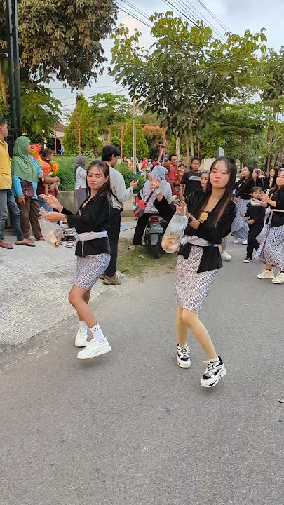 kompak banget jogetnya!! joget karnaval 2025