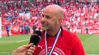 Bosz erg geëmotioneerd na titel: "Hij had hier bij moeten zijn" | PSV 4-2 Sparta Rotterdam | #psvspa