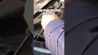 Jeep Grand Cherokee Hood Struts