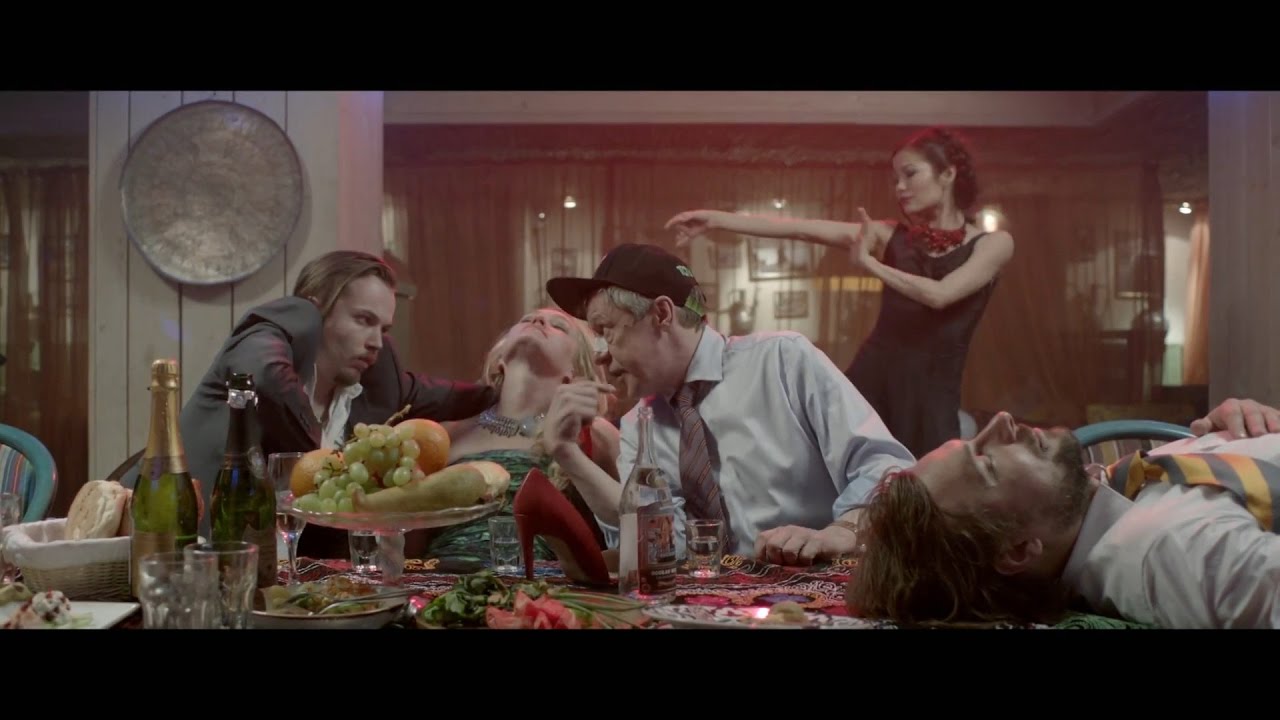 "Пьяная фирма" - трейлер № 2 - YouTube