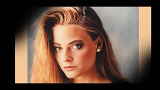 RARE JODIE FOSTER PHOTOS: Pantyhose, Stockings, Tights,Heels, Mini Skirt