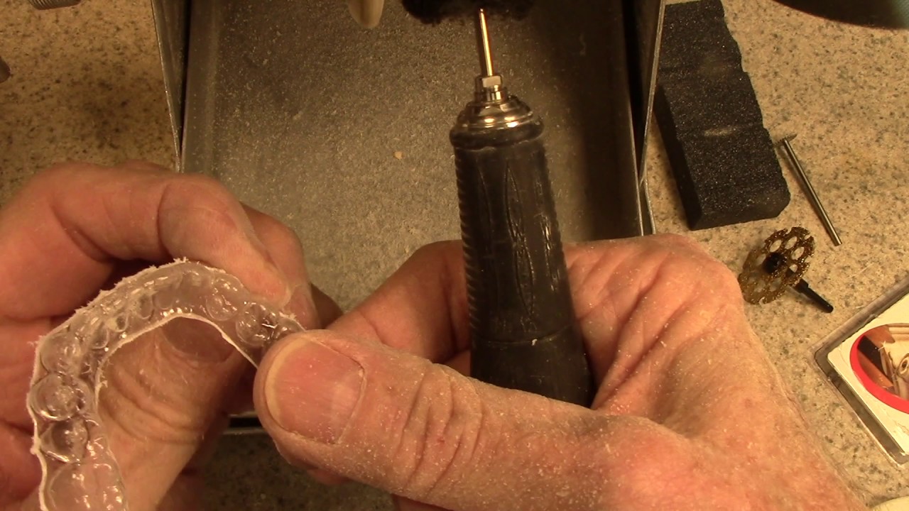 Festooning Essix Retainers