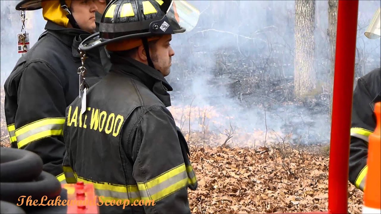 Brush Fire in Lakewood NJ State Forest Fire Service LFD YouTube