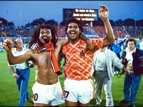 Evert ten Napel: het Volksparkstadion is van Oranje