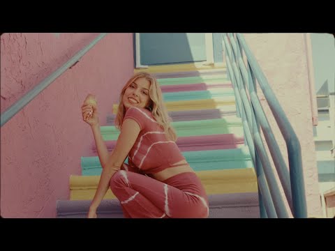 Malibu (Y he salido a la calle por ti)- Nerea Rodrguez (Videoclip Oficial)