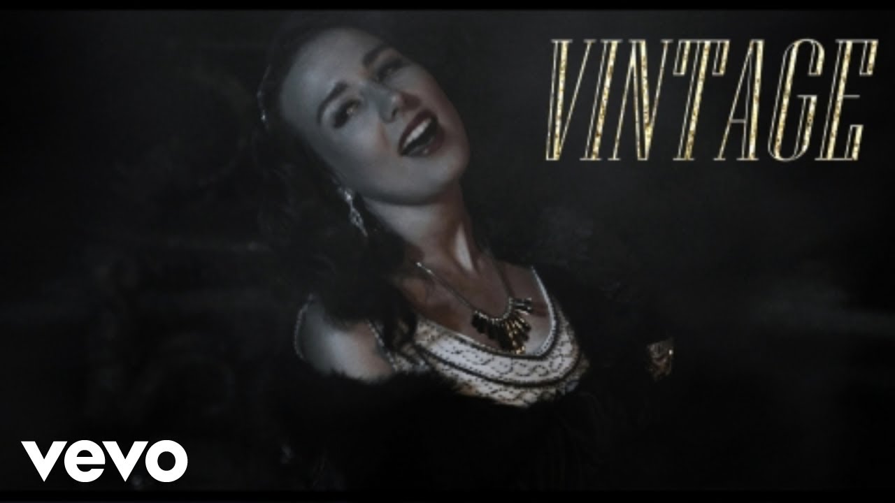 Krzyzowski - Vintage
