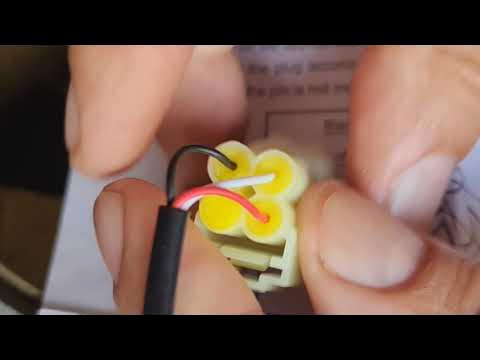 Honda CRF250L Wiring and fitting a gear change indicator - YouTube