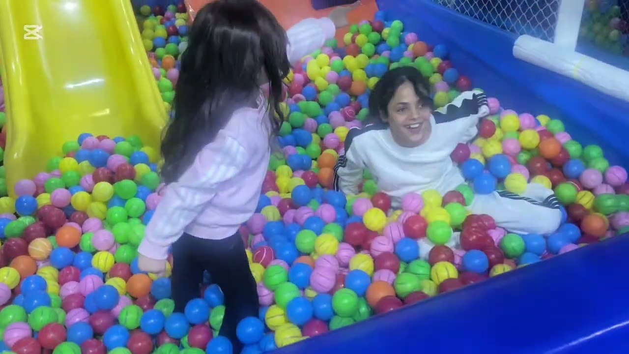 نايا جربت العاب جديده